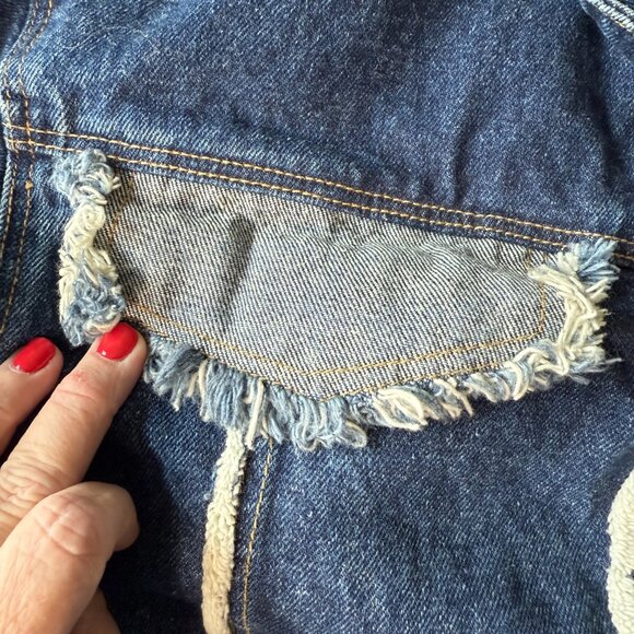 Lady J Cool Denim Jacket Y2K Urban Wear XL Patchwork Frayed Edges & Hem 2/$15 - Picture 9 of 15